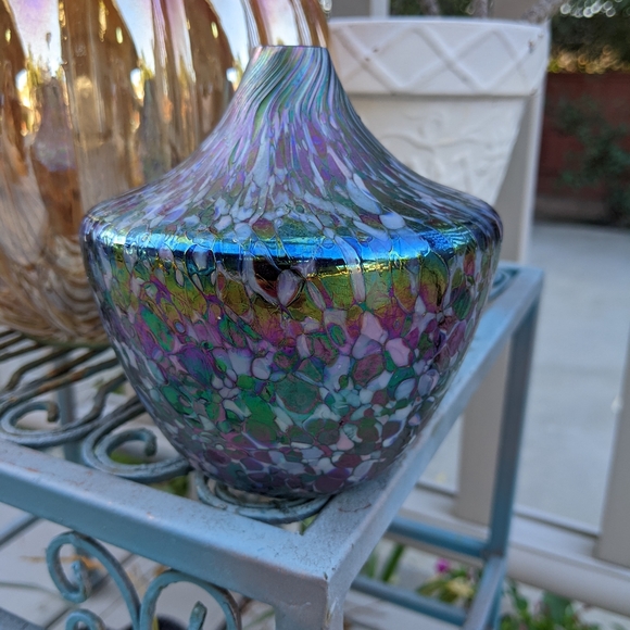 Beautiful mosaic iridescent hand blown glass. - Picture 2 of 3